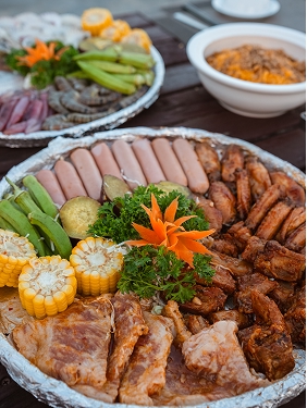 AdoraBay seafood BBQ